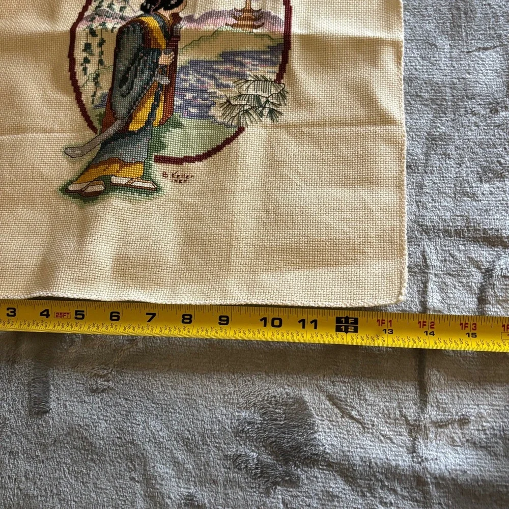 Vintage Cross Stitch Art Japaneese Geisha Kimono Landscape Right Facing